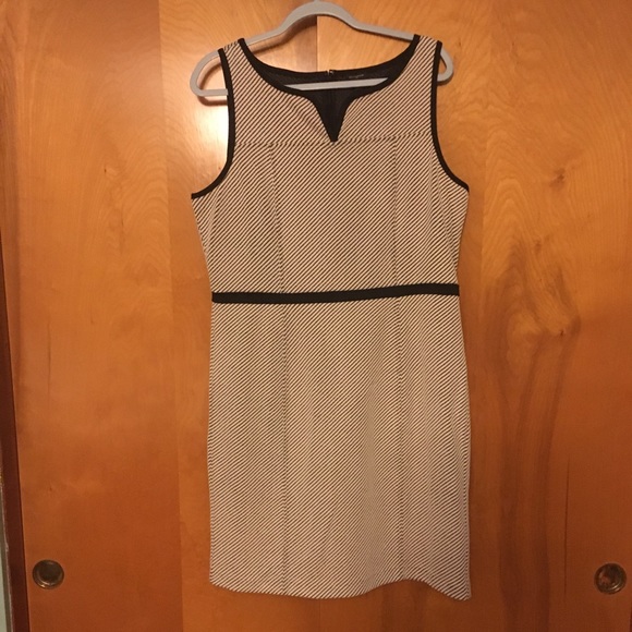 Ann Taylor Factory-sweater knit dress - Picture 1 of 2